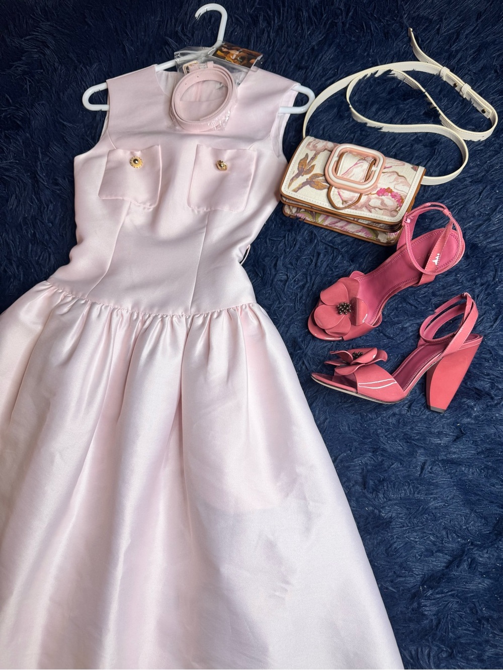 Tory Burch Flower-heeled Patent Leather Ankle-strap Sandals In Light Berry. 8 - Picture 14 of 14